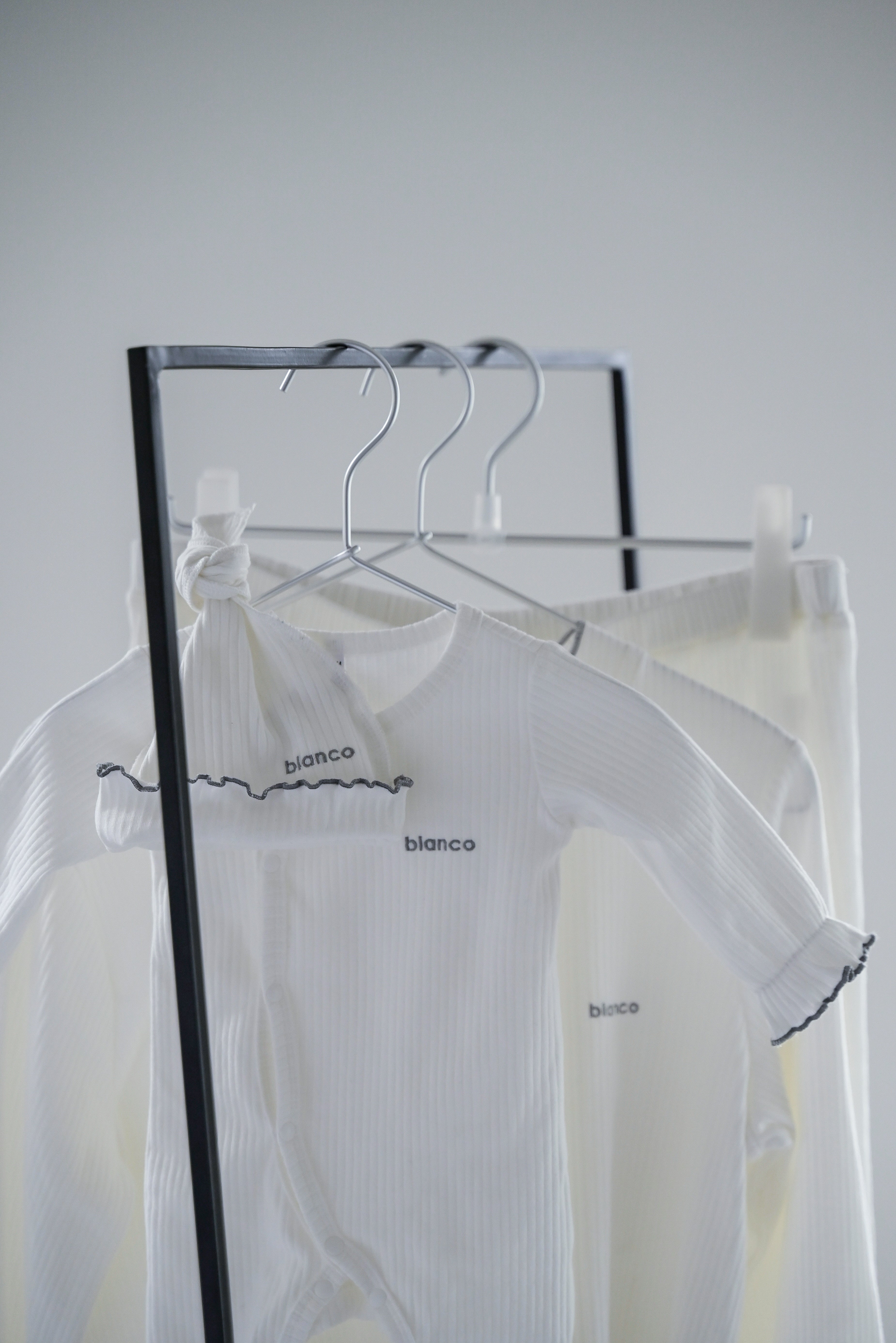 mellow roomwear