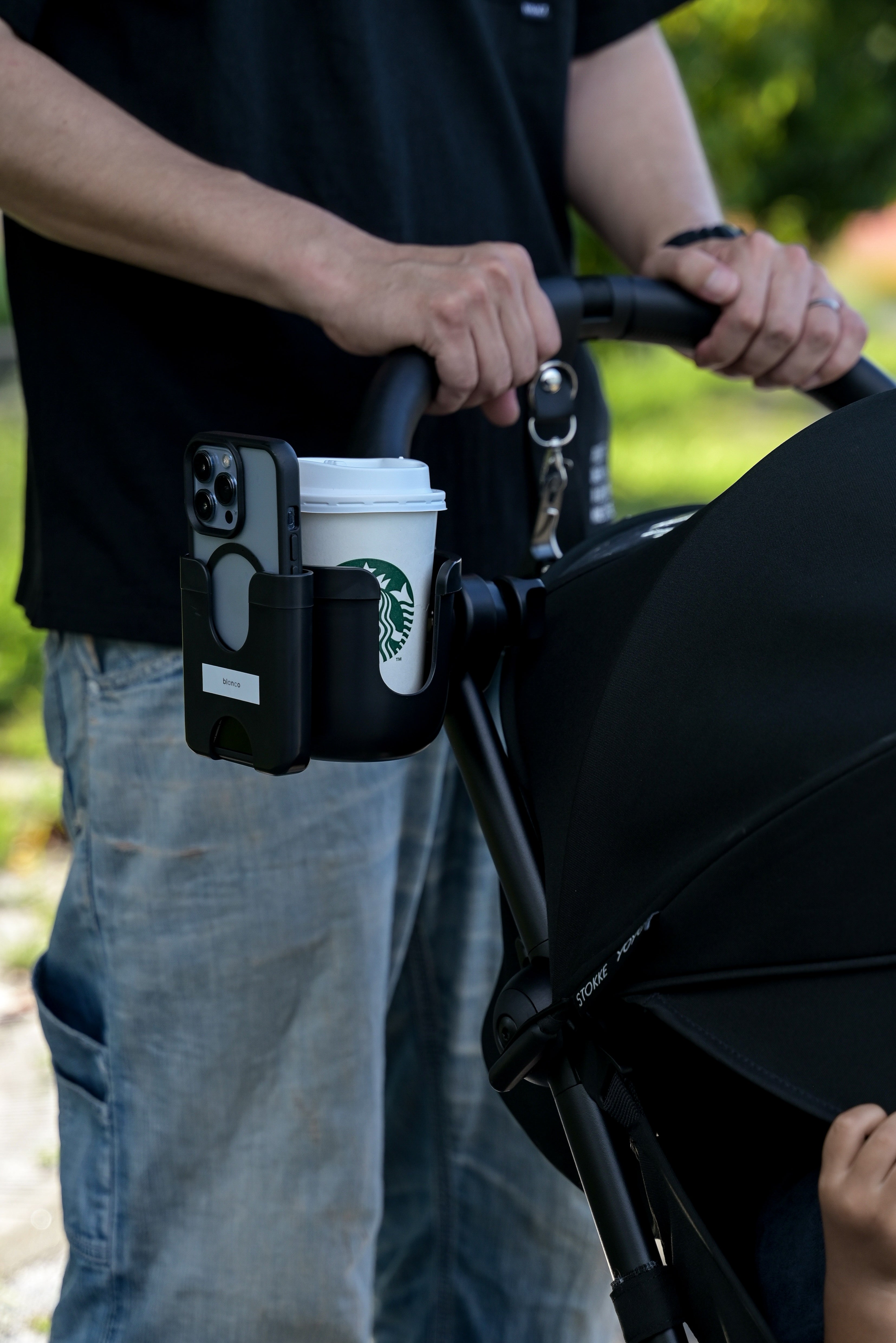 twin holder