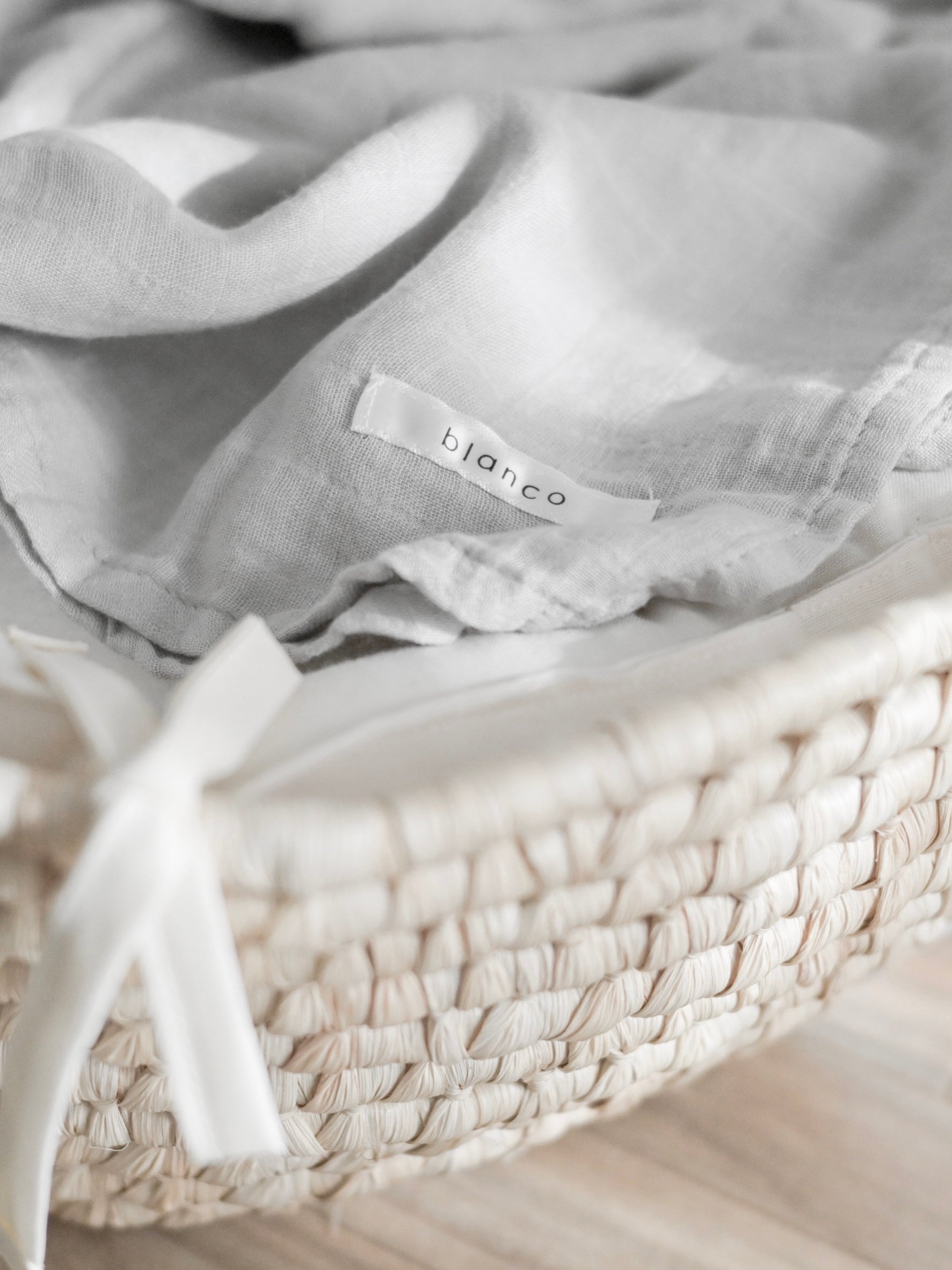 swaddle blanket