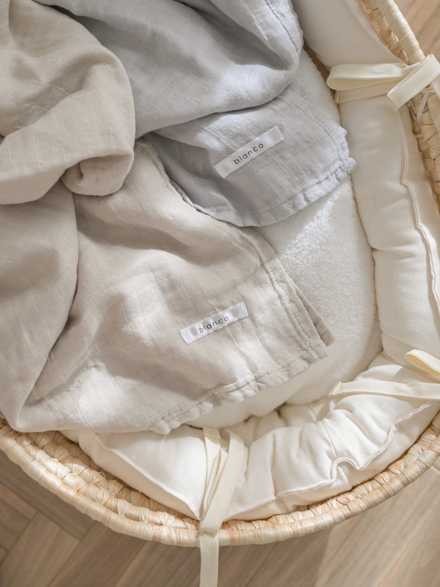 swaddle blanket